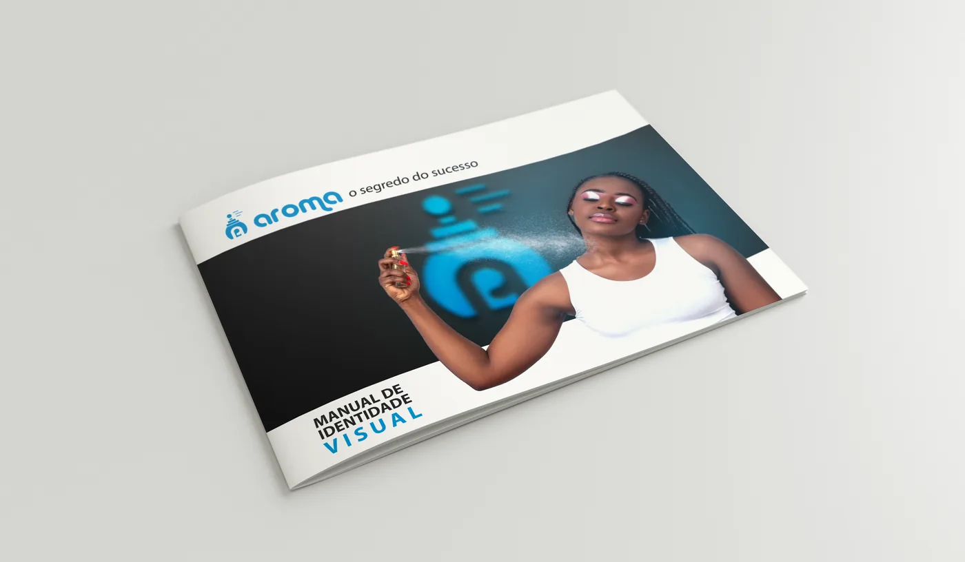 A capa do manual de identidade visual da Aroma.