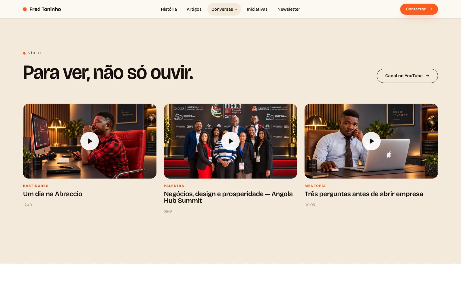 A página «Conversas», com os episódios e os vídeos.