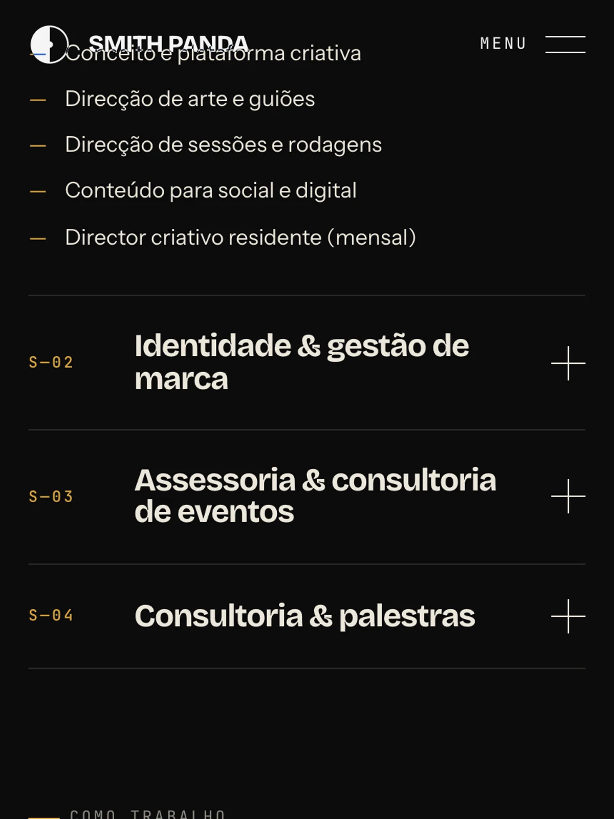 A lista de serviços no telemóvel, com o primeiro serviço aberto.